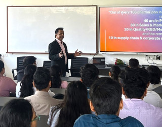 Guest Talk on HR Strategy & Leadership by Mr. Suresh Amin 